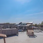 Tiny Houseboat De Woudaap - I Alpstuga Uitgeest