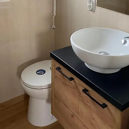 Tiny Houseboat De Woudaap - I * Uitgeest